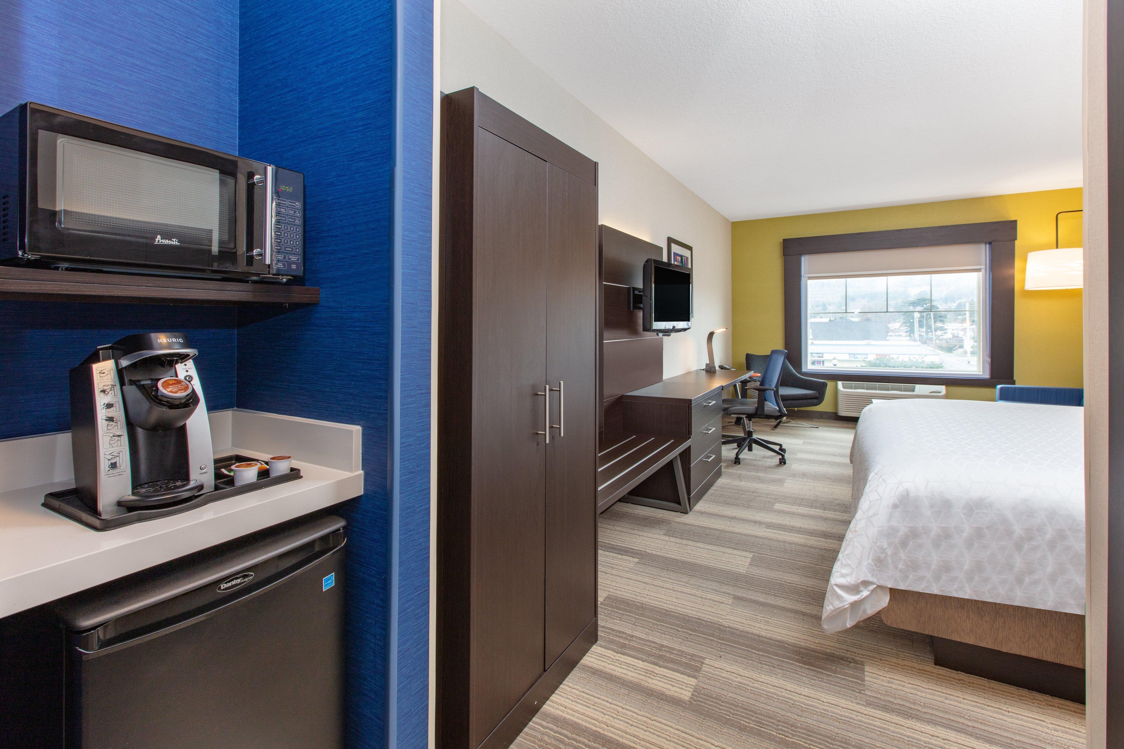 Holiday Inn Express Hotel & Suites Seaside Convention Center By Ihg Экстерьер фото