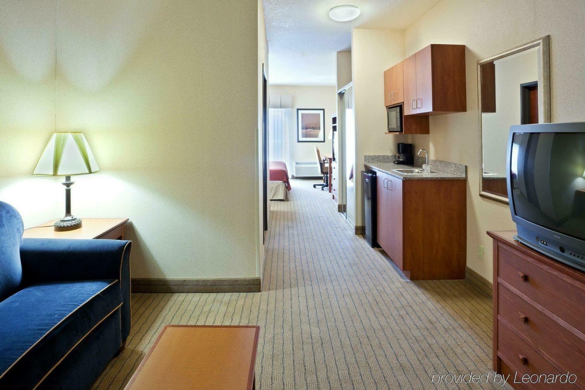 Holiday Inn Express Hotel & Suites Seaside Convention Center By Ihg Экстерьер фото